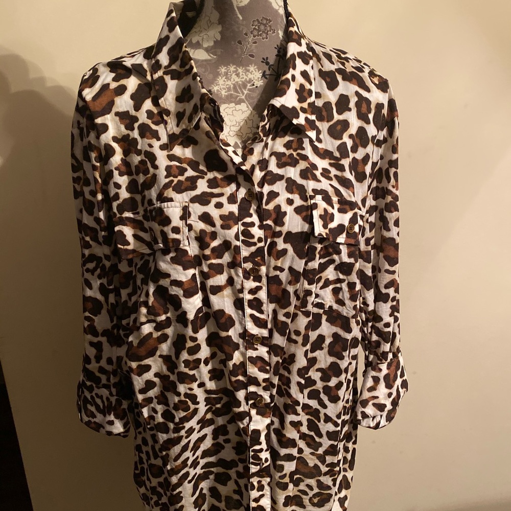Women’s cheetah print blouse